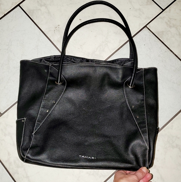 Nwot, Tahari XX large tote bag adjust to two sizes - Picture 8 of 8